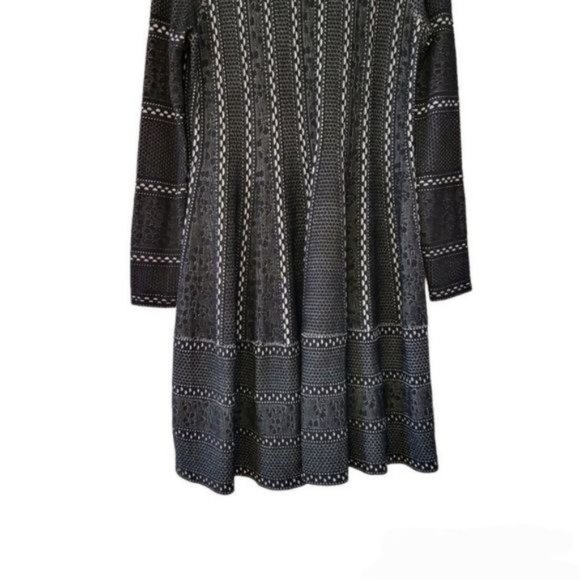 Katherine Barclay Long Sleeve Midi Pleated Dress Size 2X Black White. - Picture 6 of 11